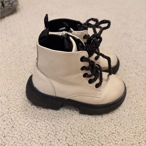 Zara Kids Cream Boots with Black Laces